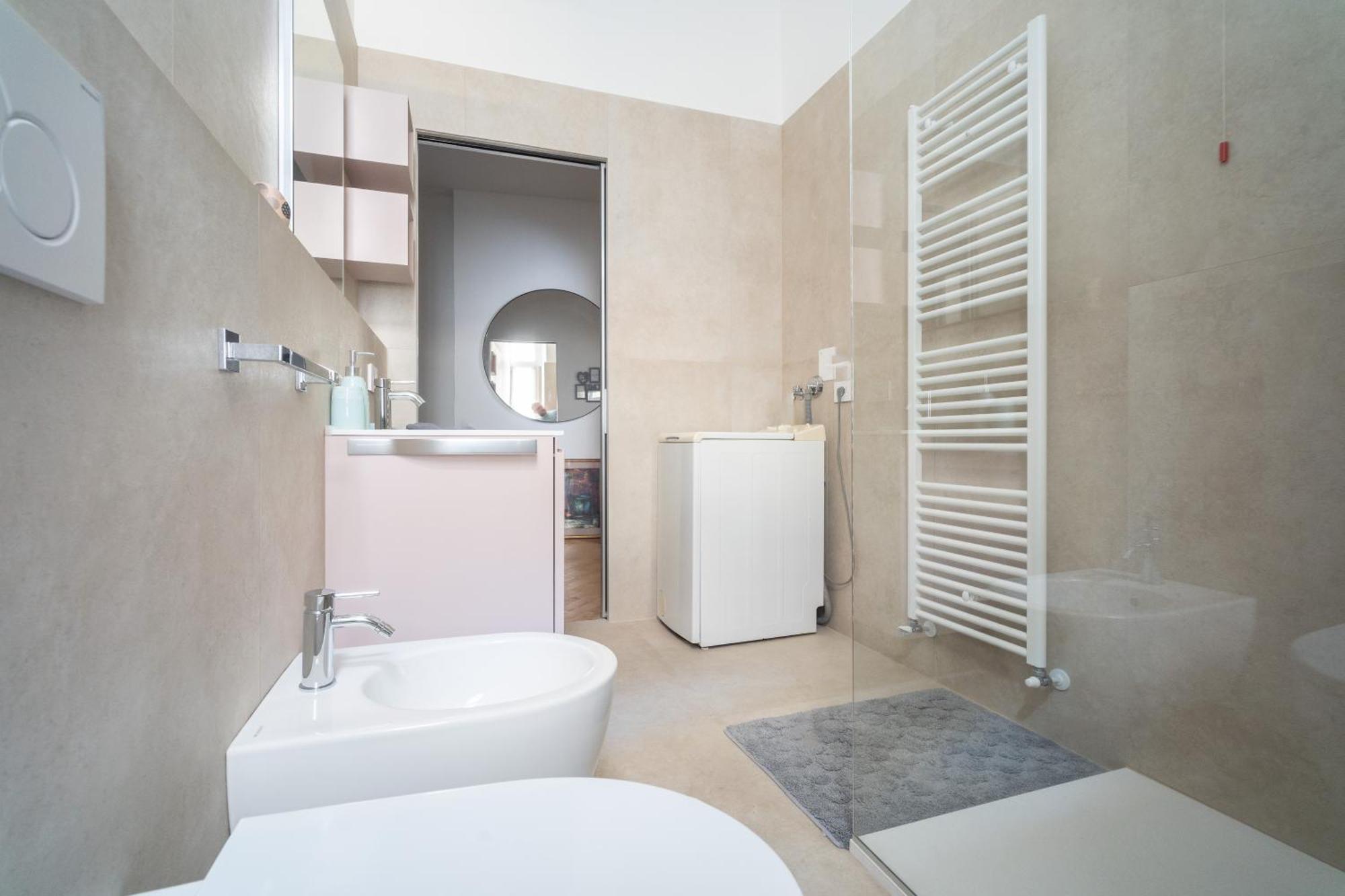 Al Donni Aircon City Center Бергамо Екстериор снимка