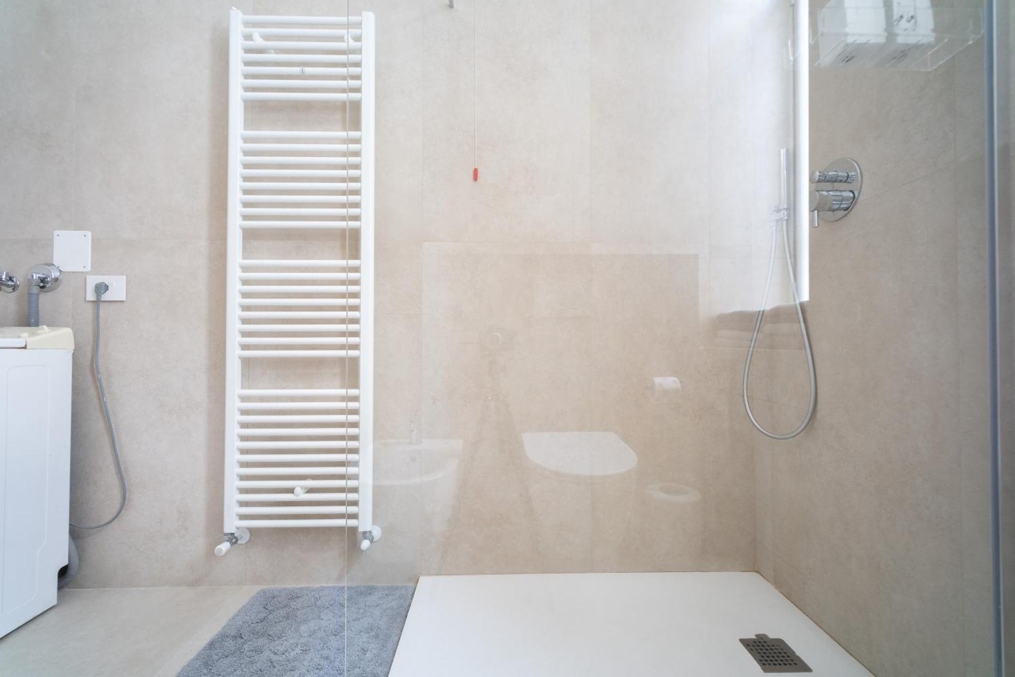 Al Donni Aircon City Center Бергамо Екстериор снимка