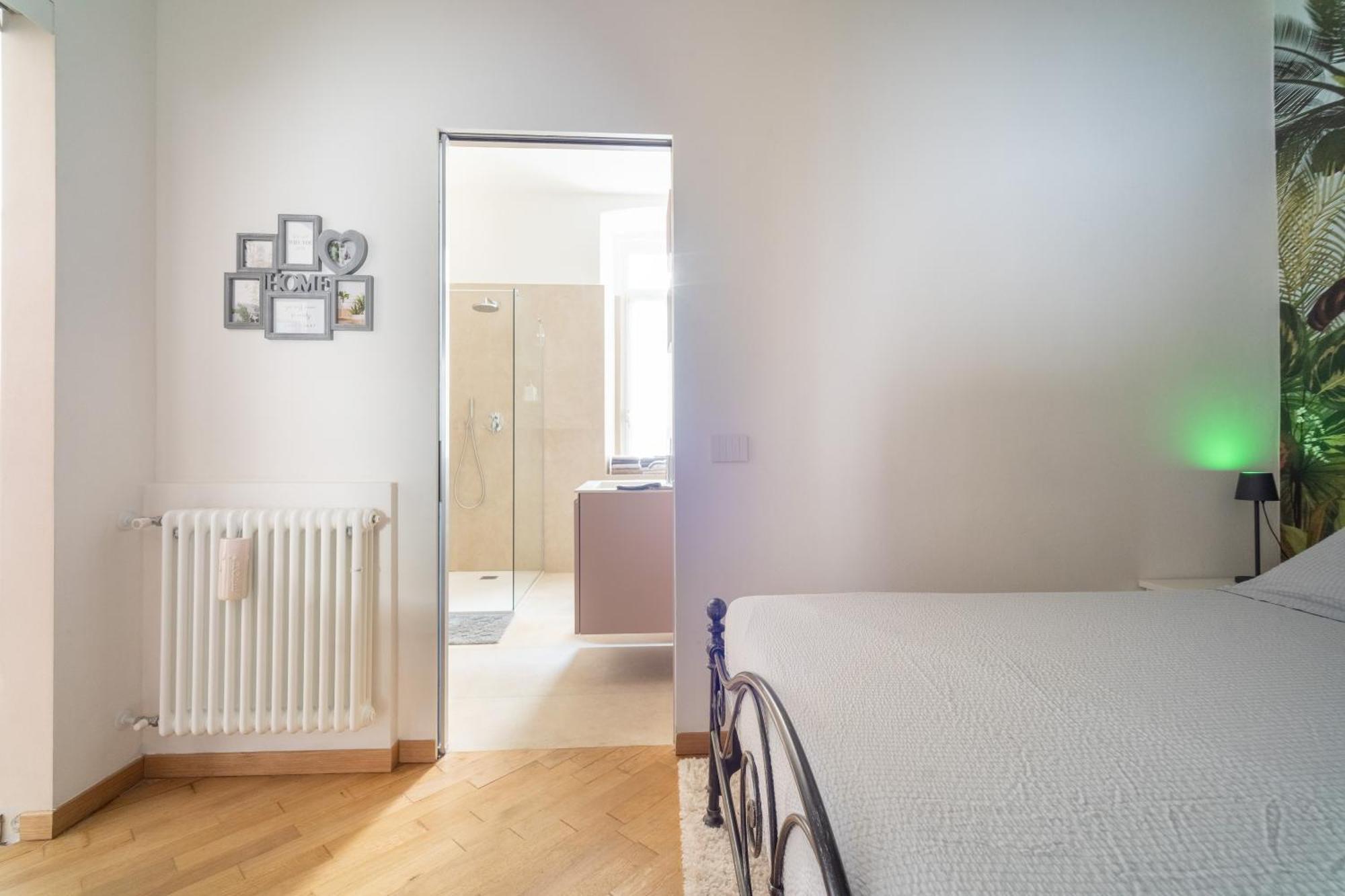 Al Donni Aircon City Center Бергамо Екстериор снимка